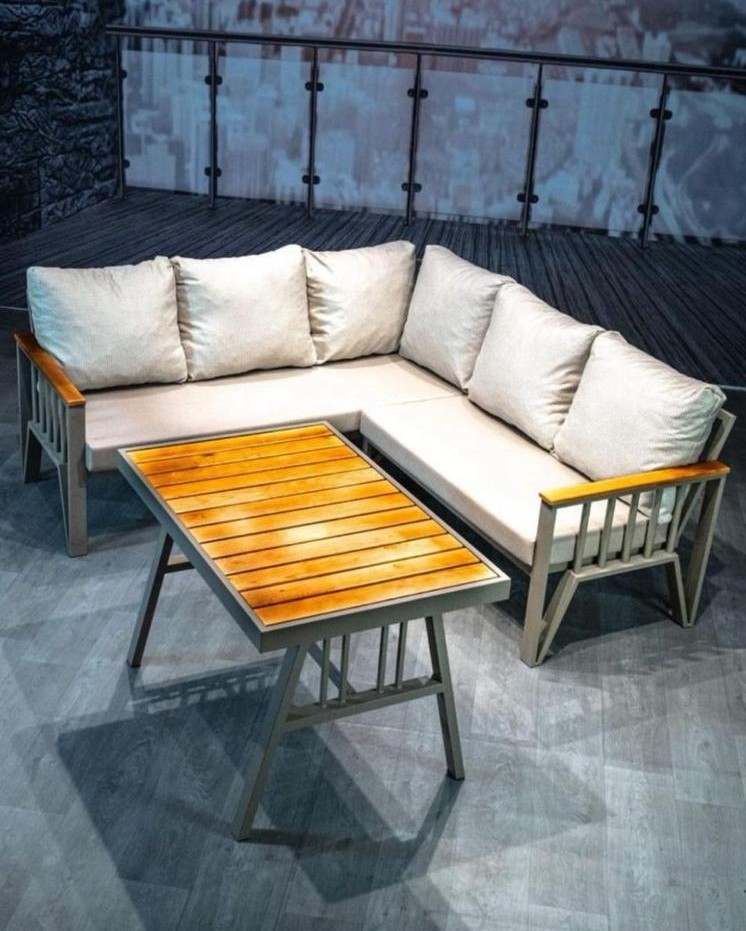 PREMİUM LARİSSA TAKIM